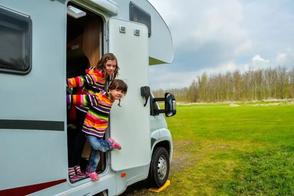 rv living with kids
