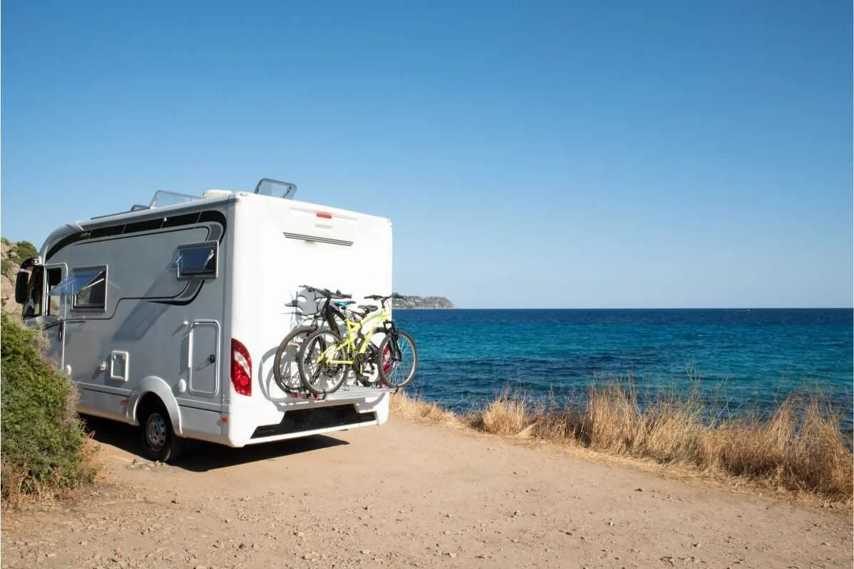 find rv campgrounds with hookups near me